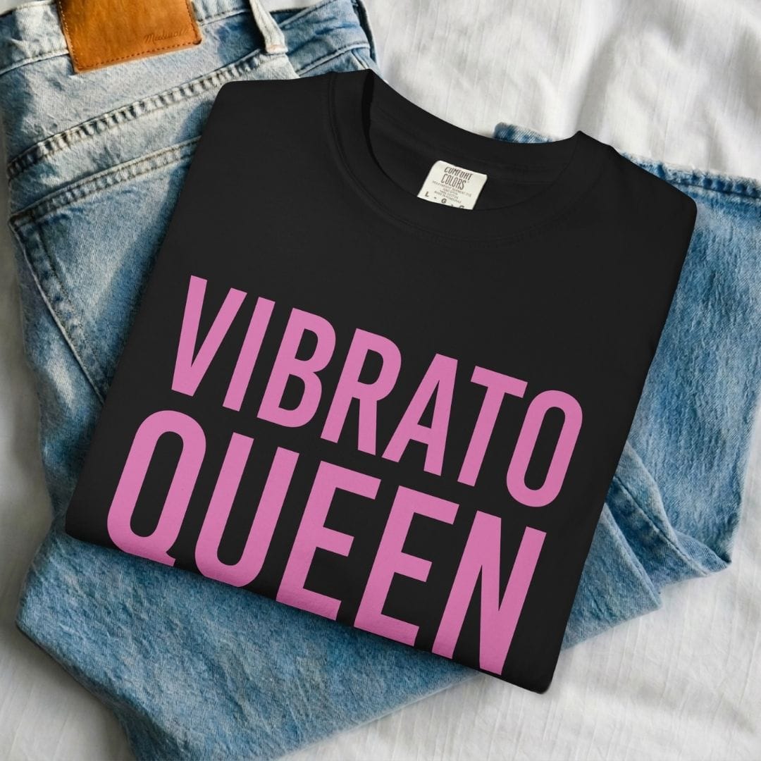 Vibrato Queen Women's T-shirt
